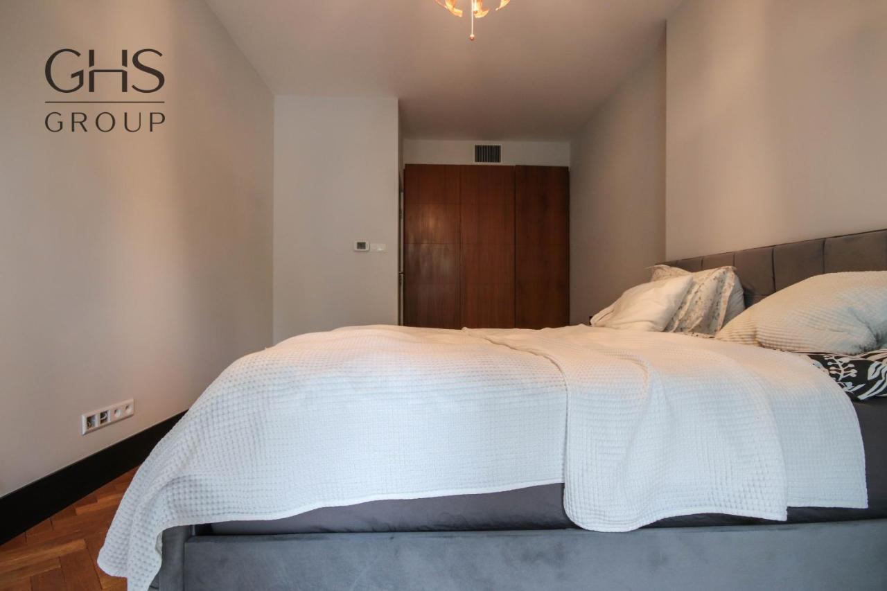 Piekny Apartament W Centrum Miasta, Zamek Wawelski Cracovia Esterno foto